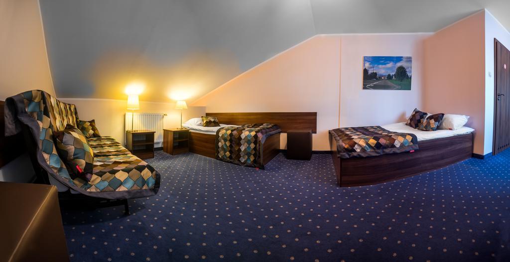 Hotel Colnus Kolno  Esterno foto