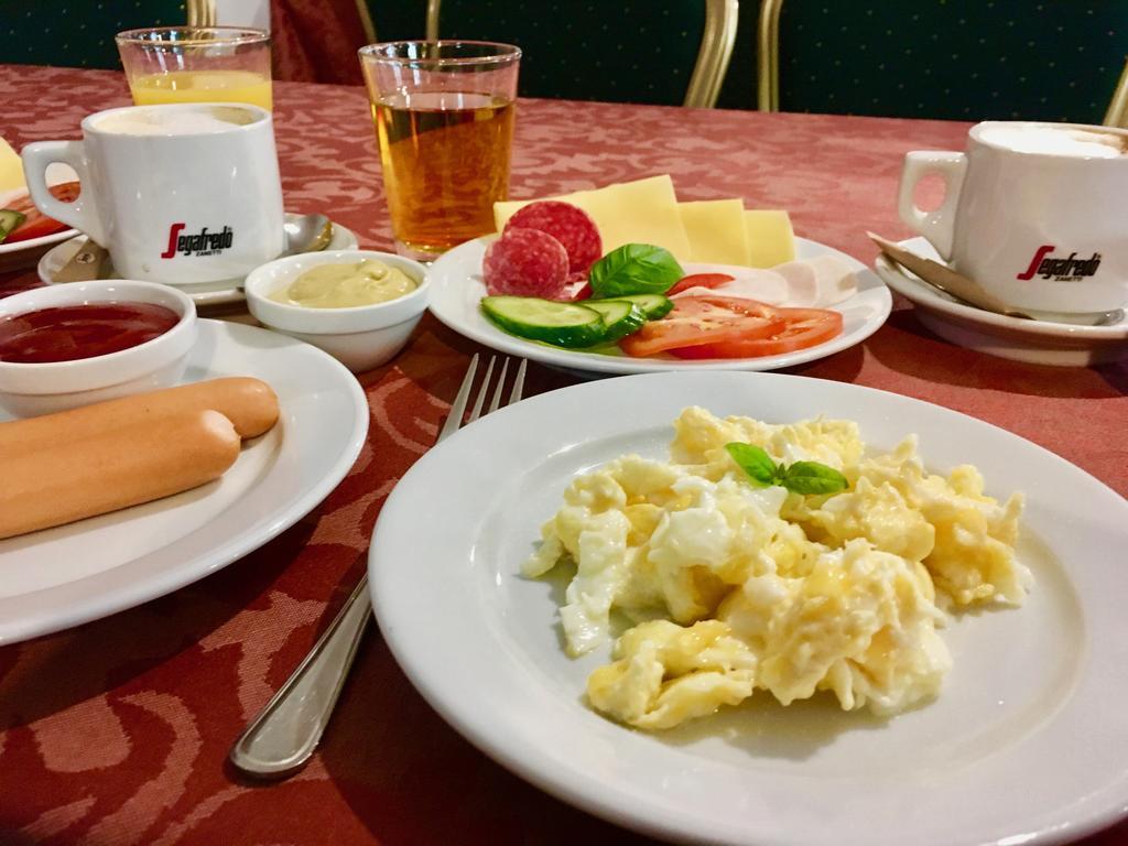 Hotel Colnus Kolno  Esterno foto