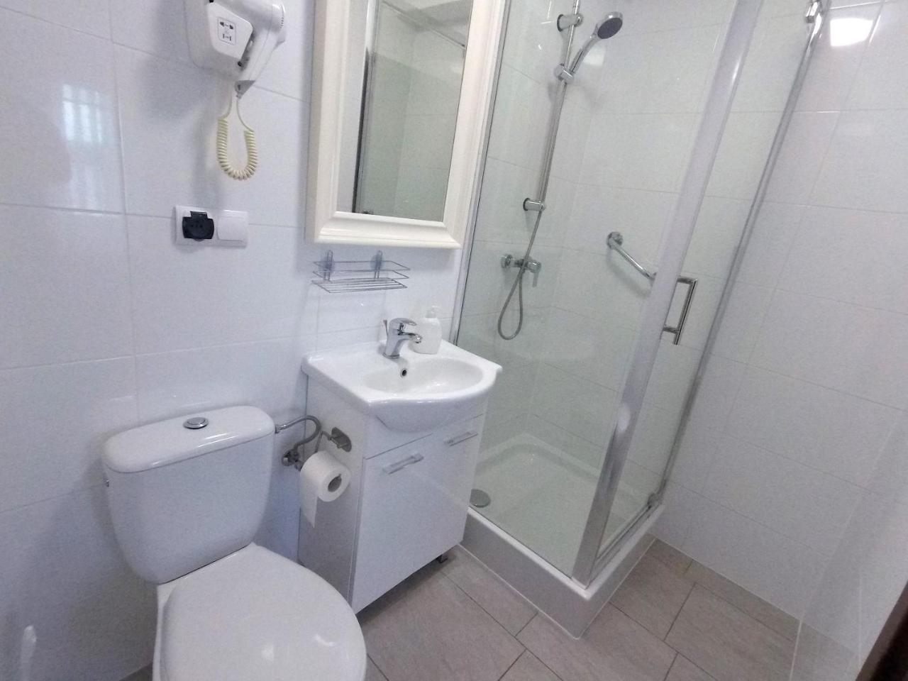 Hotel Colnus Kolno  Esterno foto